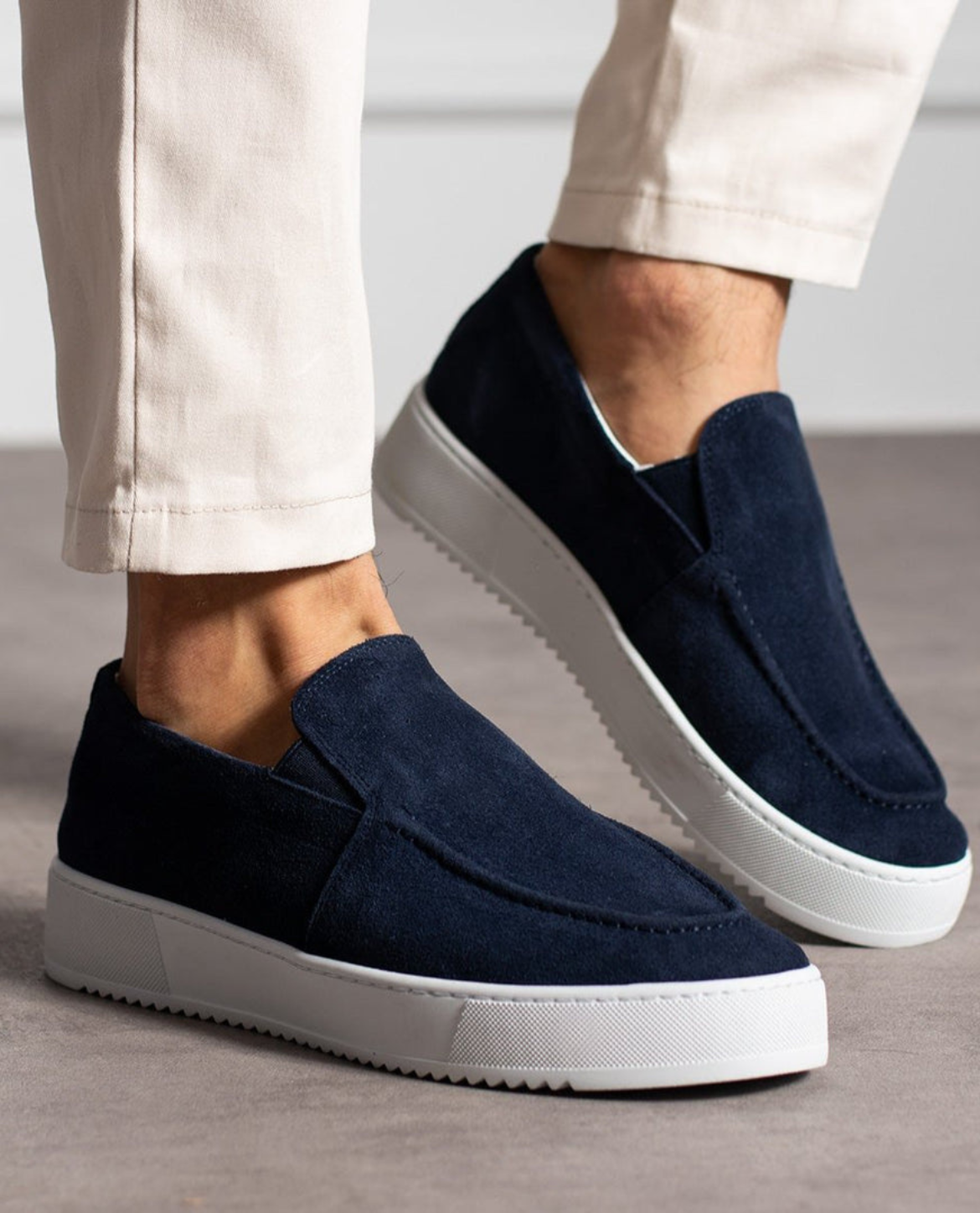 Capri Sneakers