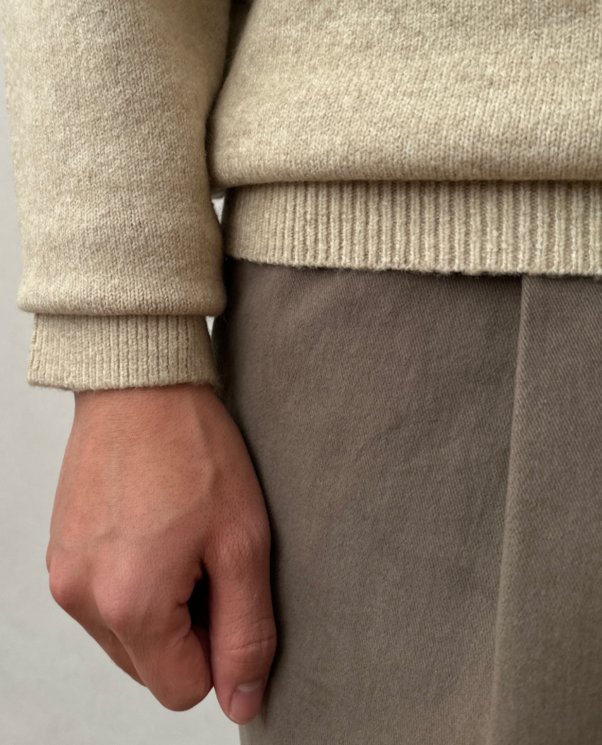 Arlow Knit