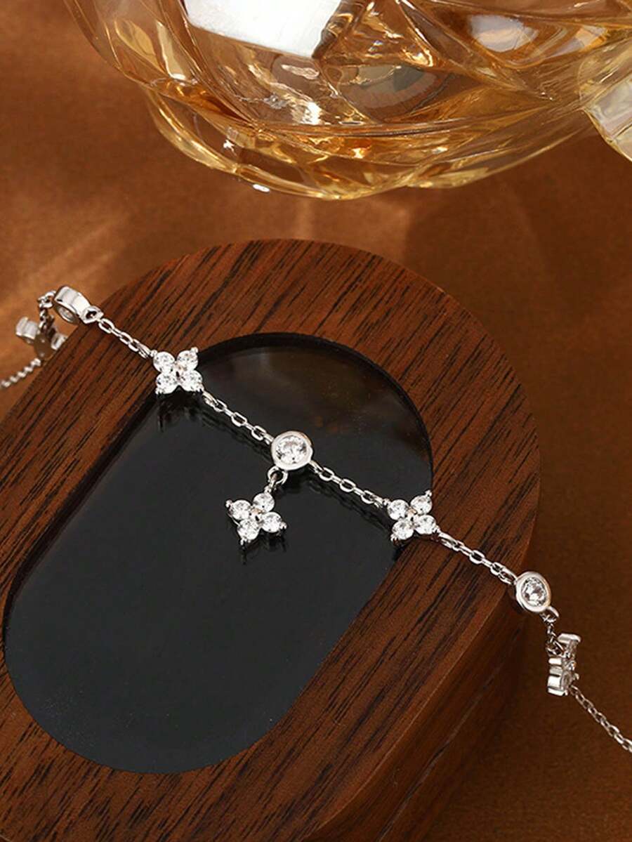 Star Chain Bracelet