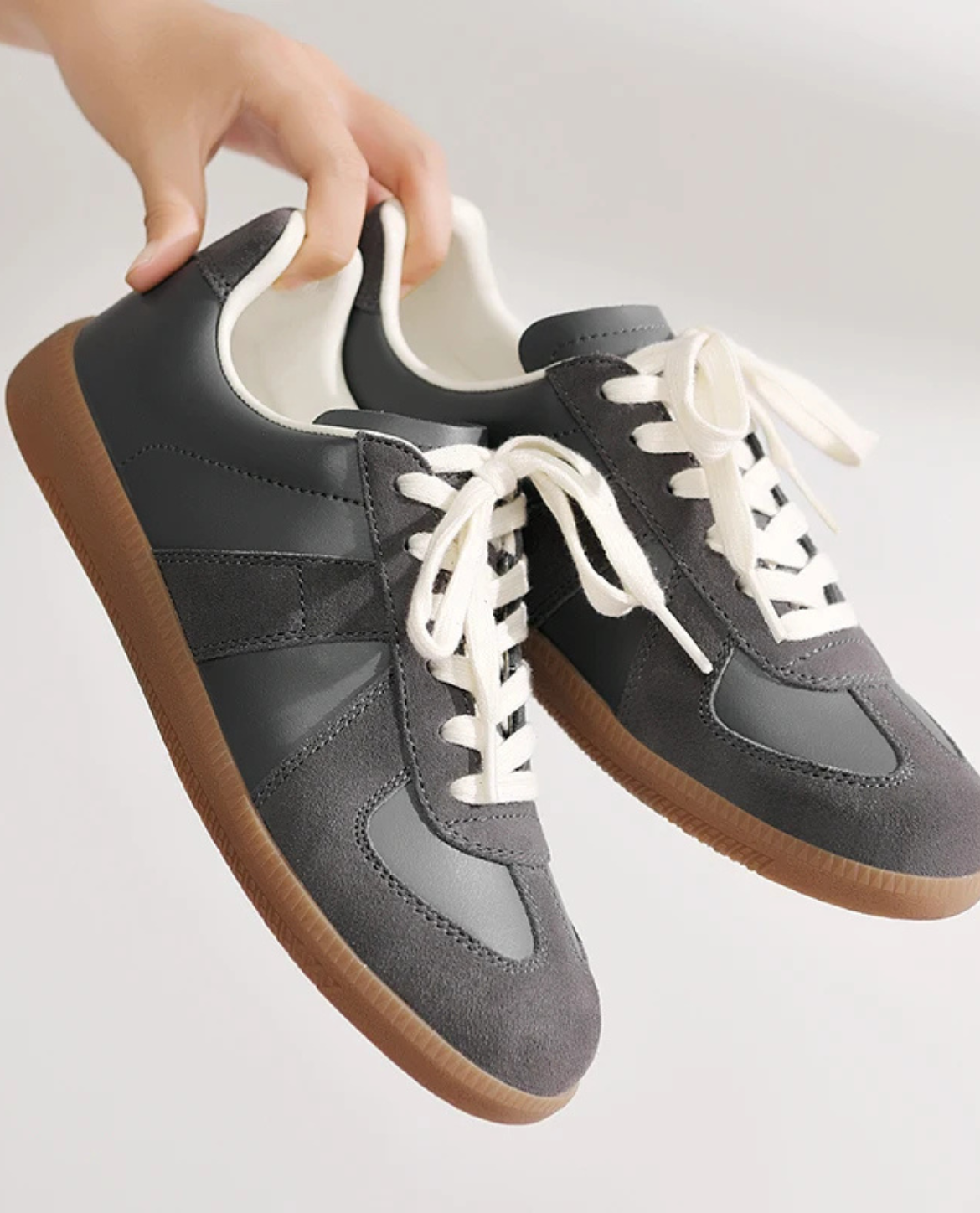 Estoril Panel Sneakers